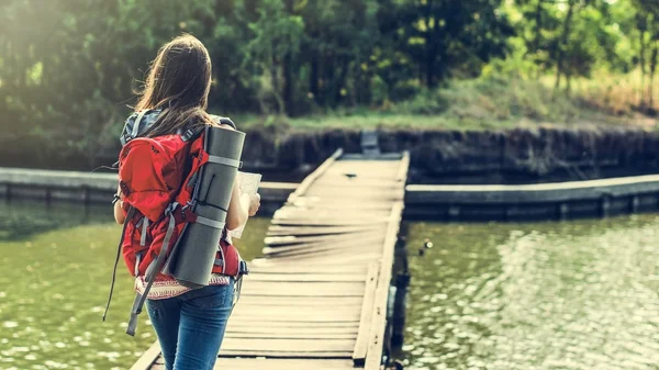 Melambat sebagai Bentuk Menghargai Diri